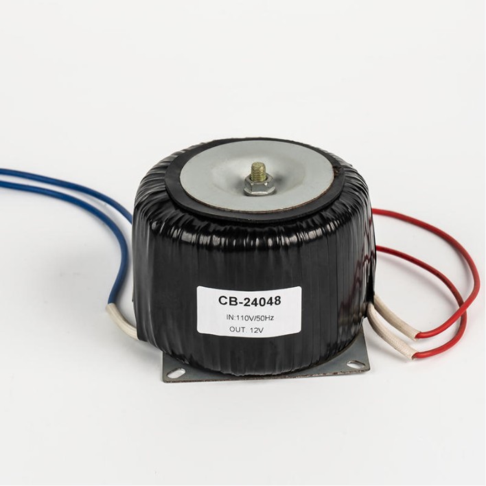 Toroidal Transformatör performansı ve uygulanabilirliği artırmak için neden dairesel bir çekirdek yapısı kullanıyor?