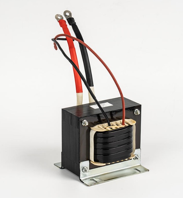 İnvertör Transformatöründeki çekirdek doygunluğu hangi olguya neden olur?